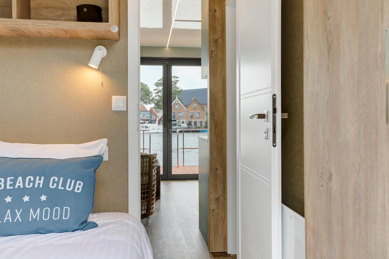 Luxe Houseboat Skoft Hotel Grou Bagian luar foto