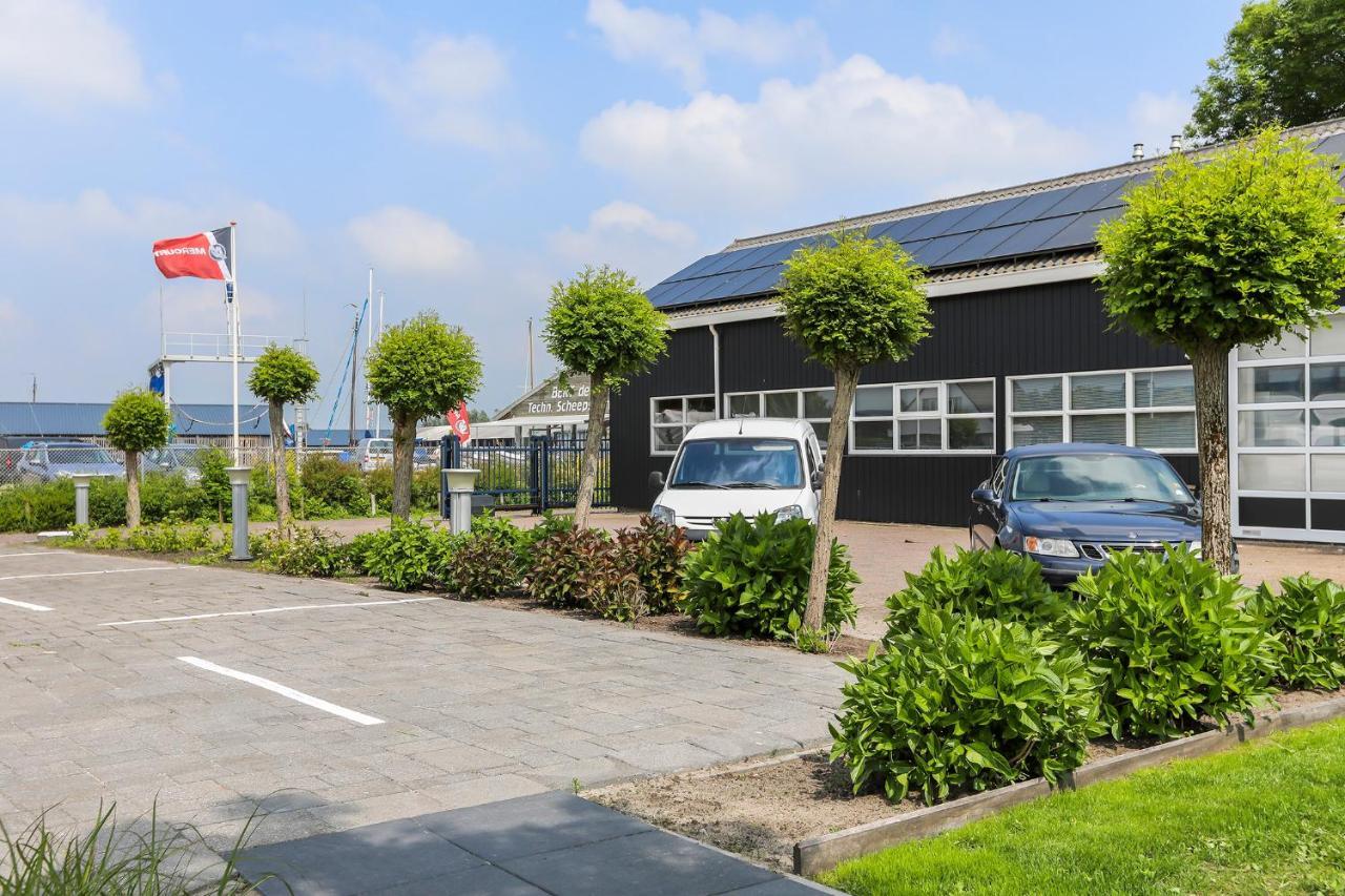 Luxe Houseboat Skoft Hotel Grou Bagian luar foto